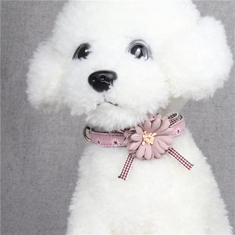 PetalPaws™ Collar - Stylish and Comfortable Small Dog and Cat Collar with Flower Design