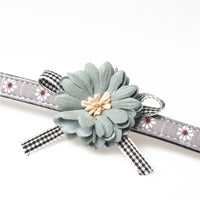 PetalPaws™ Collar - Stylish and Comfortable Small Dog and Cat Collar with Flower Design