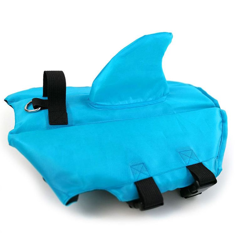 Fashionable Dog Life Jacket: AquaPaws™ SharkGuard for Stylish Water Adventures.