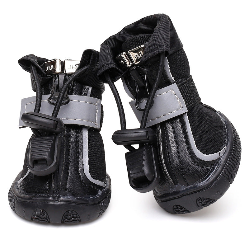 Non-Slip Dog Boots - Keep Your Dog Safe and Comfortable with AquaPaws™.