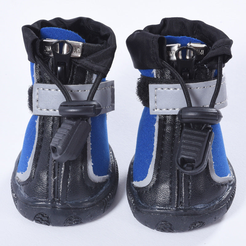 Non-Slip Dog Boots - Keep Your Dog Safe and Comfortable with AquaPaws™.