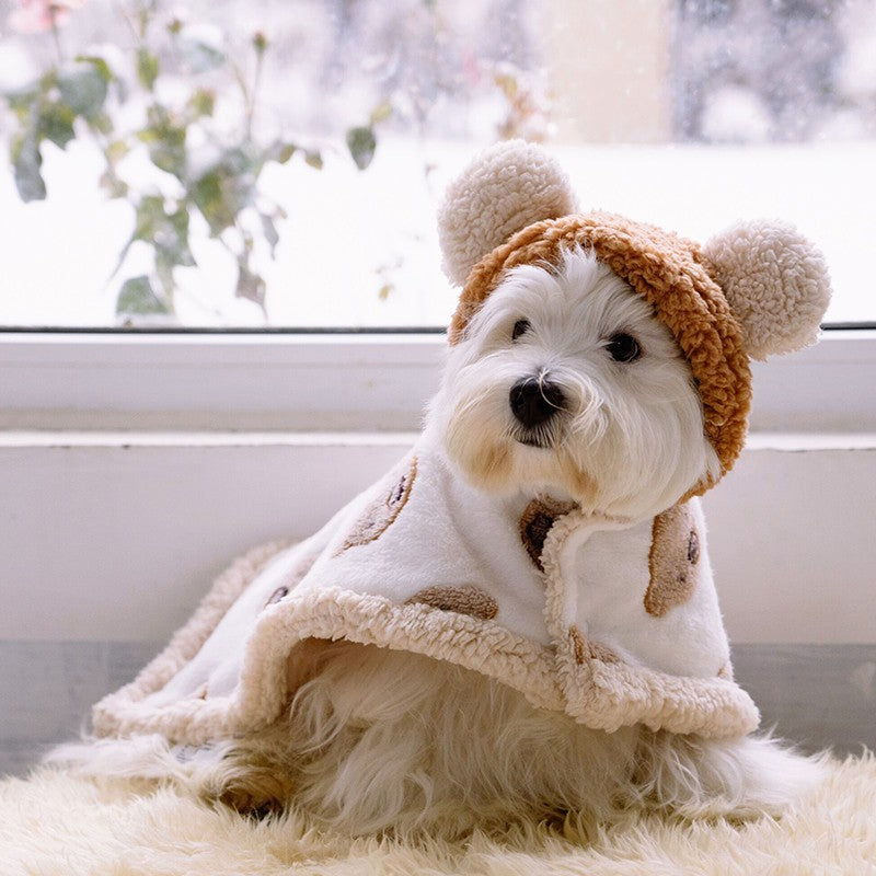 "CozyDog FurHug™ Special Cloak - Ultimate warmth and comfort for your furry friend, perfect for all seasons. Shop now!"